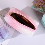 Gradient Color Makeup Bag – Stylish Medium-Size Cosmetic Case - Image 3