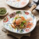 2PCS Colorful Floral Ceramic Plates with Wooden Handle – Salad and Dinner Plate Set - Image 3